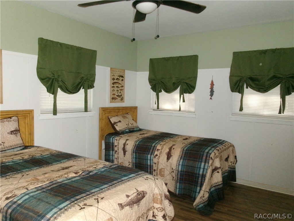 353 N Robin Hood Road, Inverness, FL 34450