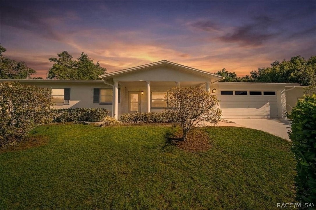 317 S Barbour Street, Beverly Hills, FL 34465