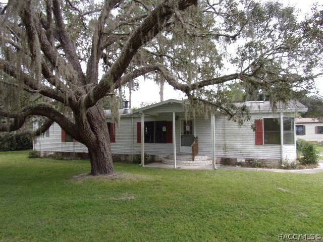 8451 N Cedar Elm Way, Dunnellon, FL 34433