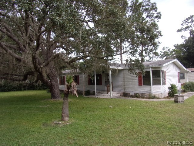 8451 N Cedar Elm Way, Dunnellon, FL 34433