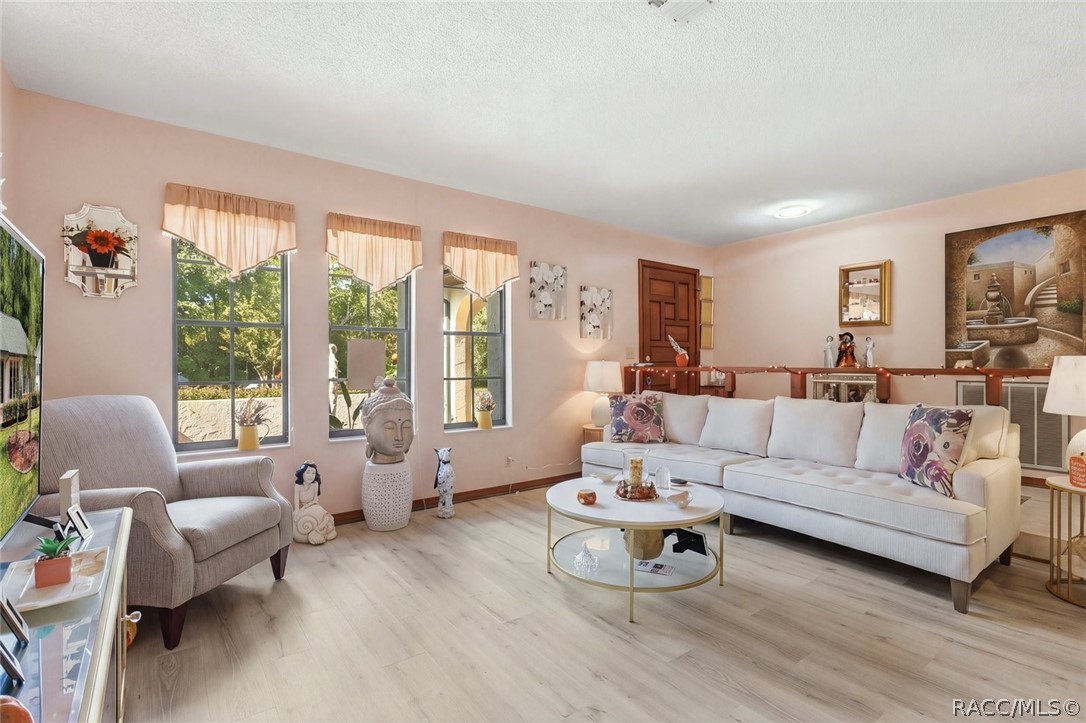 5 Mangrove Court S, Homosassa, FL 34446