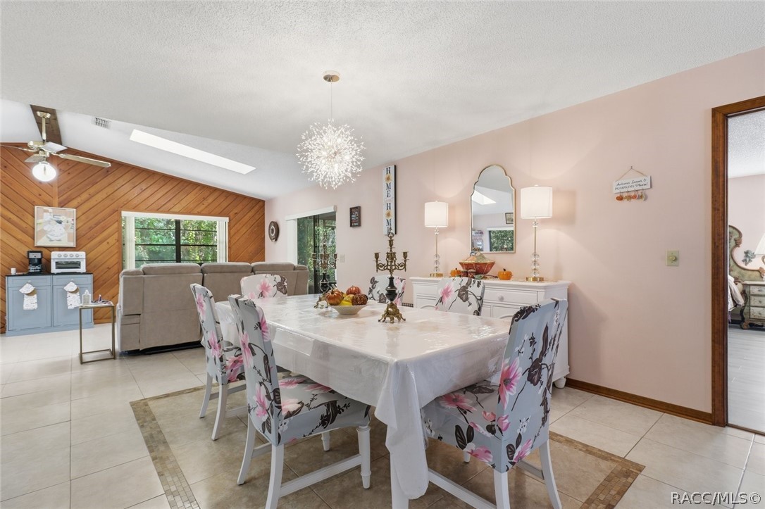 dining area, beautiful inlayed tile