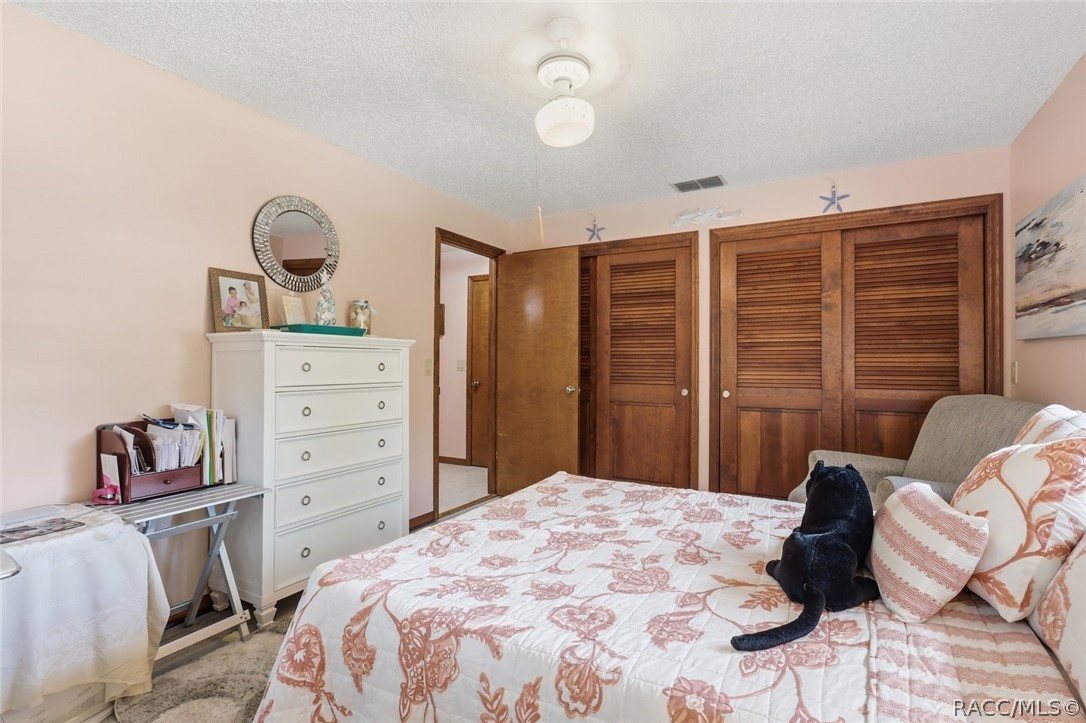 5 Mangrove Court S, Homosassa, FL 34446
