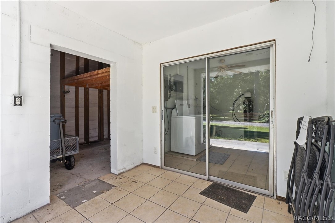 14191 W River Road, Inglis, FL 34449