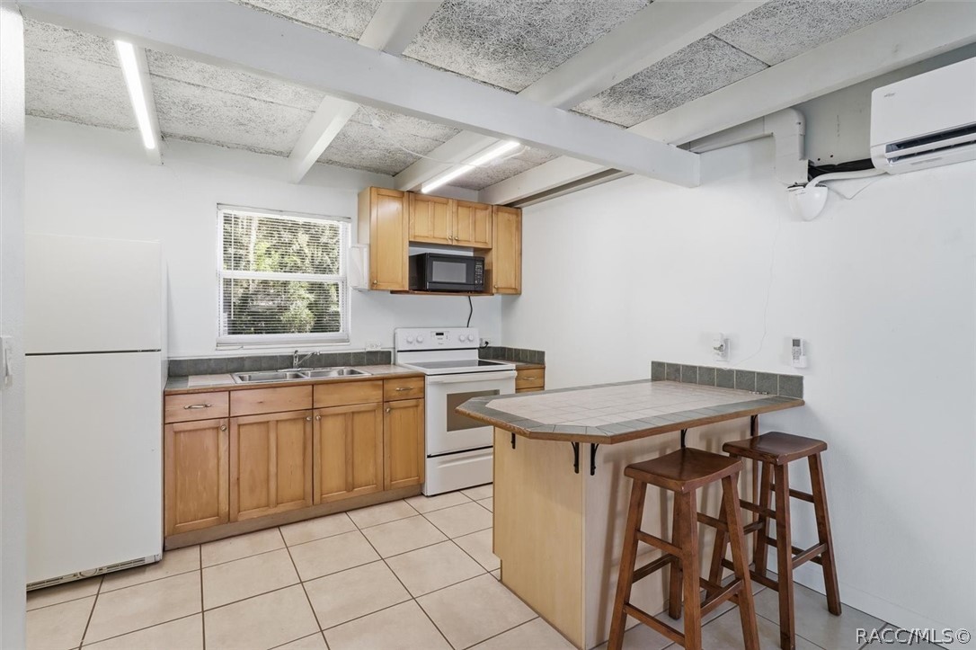 14191 W River Road, Inglis, FL 34449