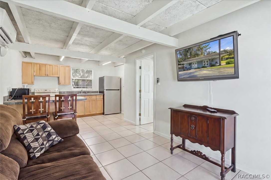 14191 W River Road, Inglis, FL 34449