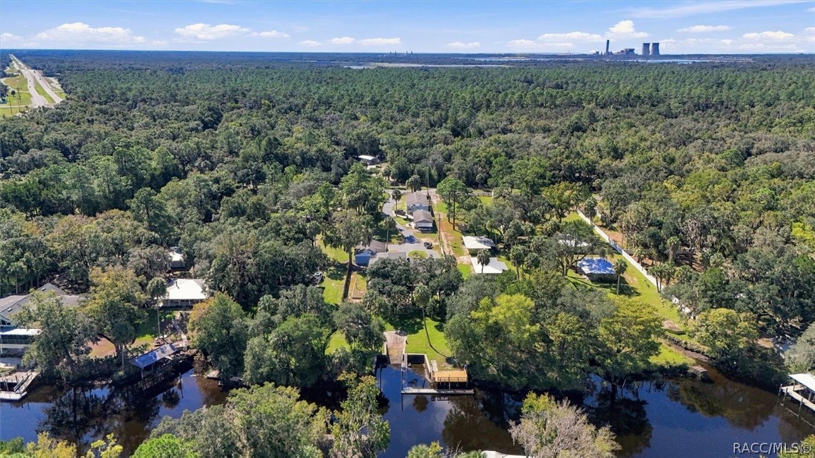 14191 W River Road, Inglis, FL 34449