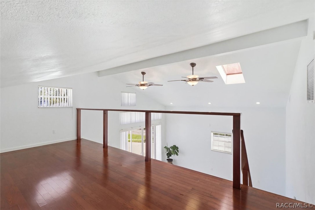 14191 W River Road, Inglis, FL 34449