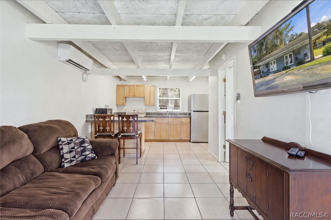 14191 W River Road, Inglis, FL 34449