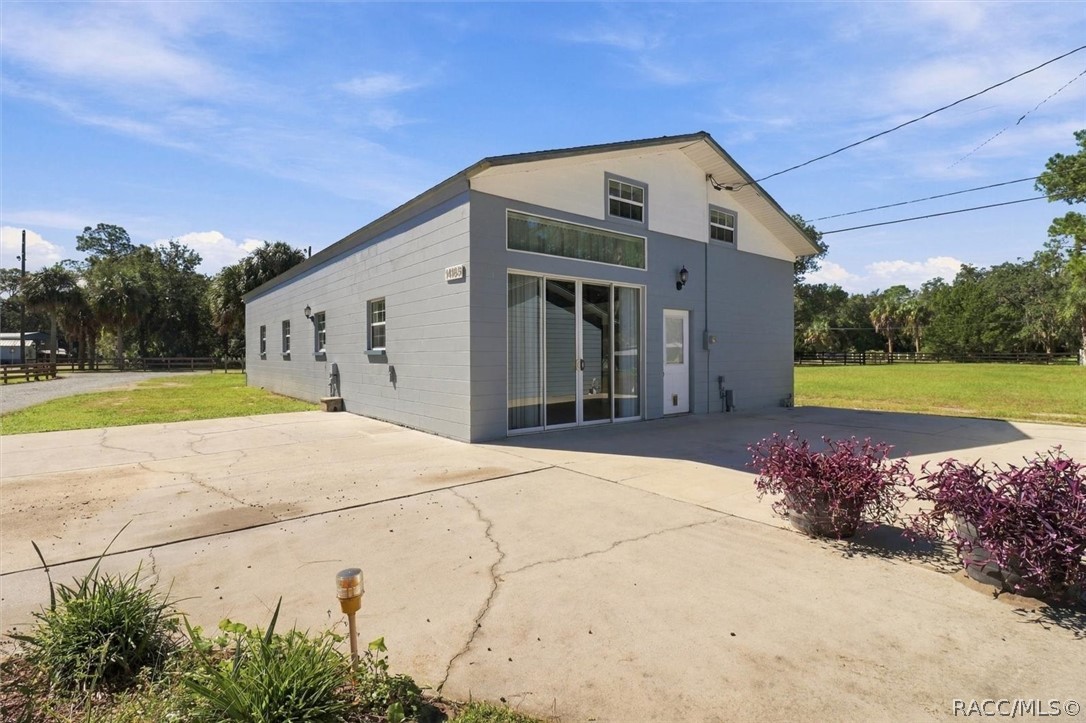 14191 W River Road, Inglis, FL 34449