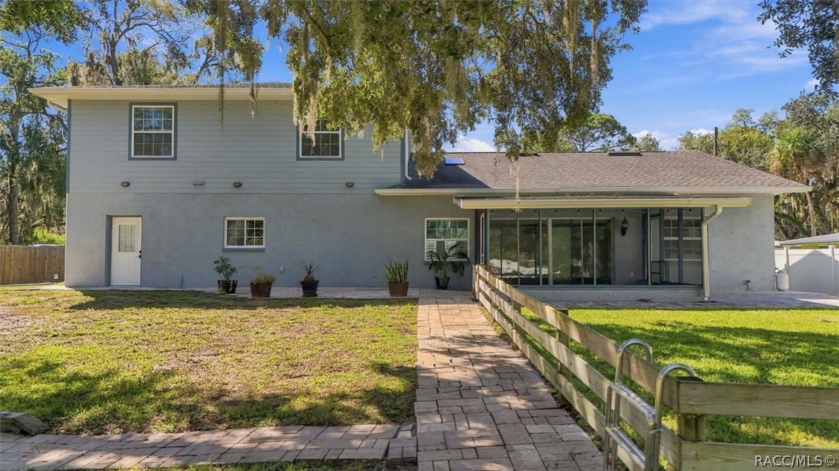 14191 W River Road, Inglis, FL 34449