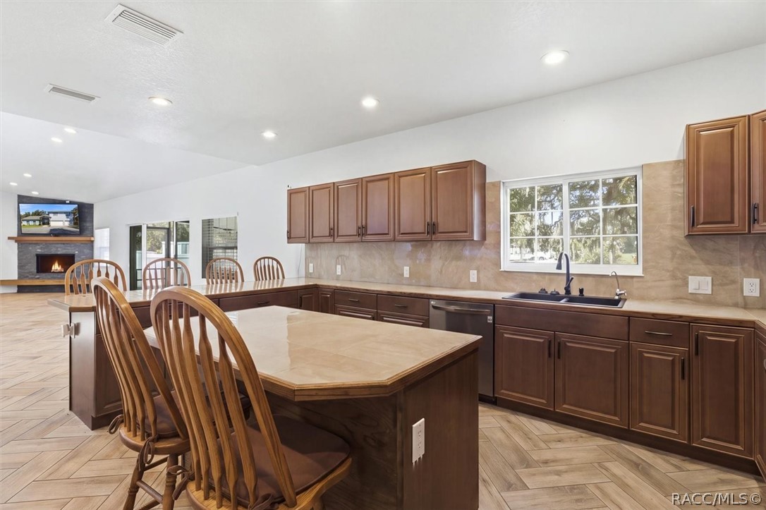 14191 W River Road, Inglis, FL 34449