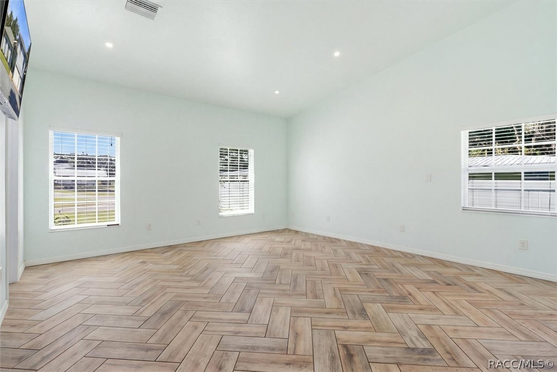 14191 W River Road, Inglis, FL 34449