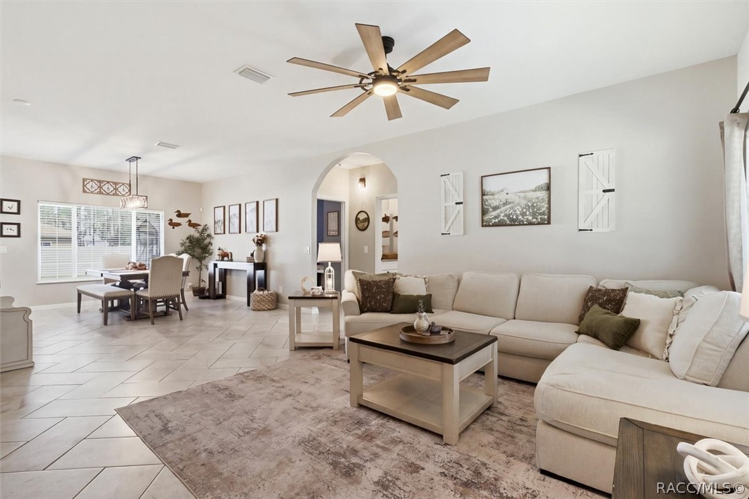 6465 N Dunlap Terrace, Citrus Springs, FL 34433