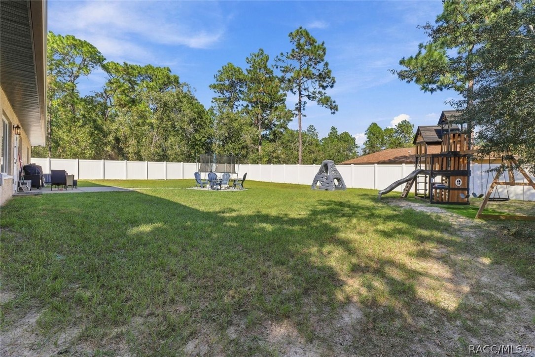 6465 N Dunlap Terrace, Citrus Springs, FL 34433