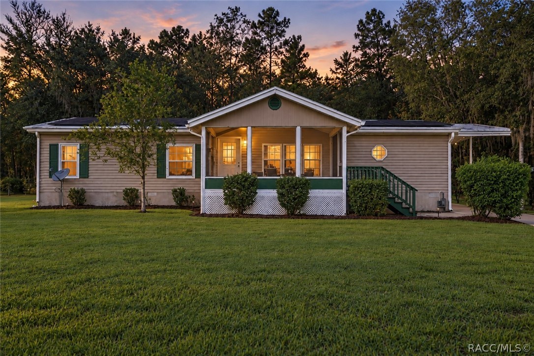 7899 W Fostoria Drive, Dunnellon, FL 34433