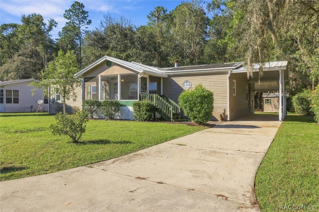 7899 W Fostoria Drive, Dunnellon, FL 34433