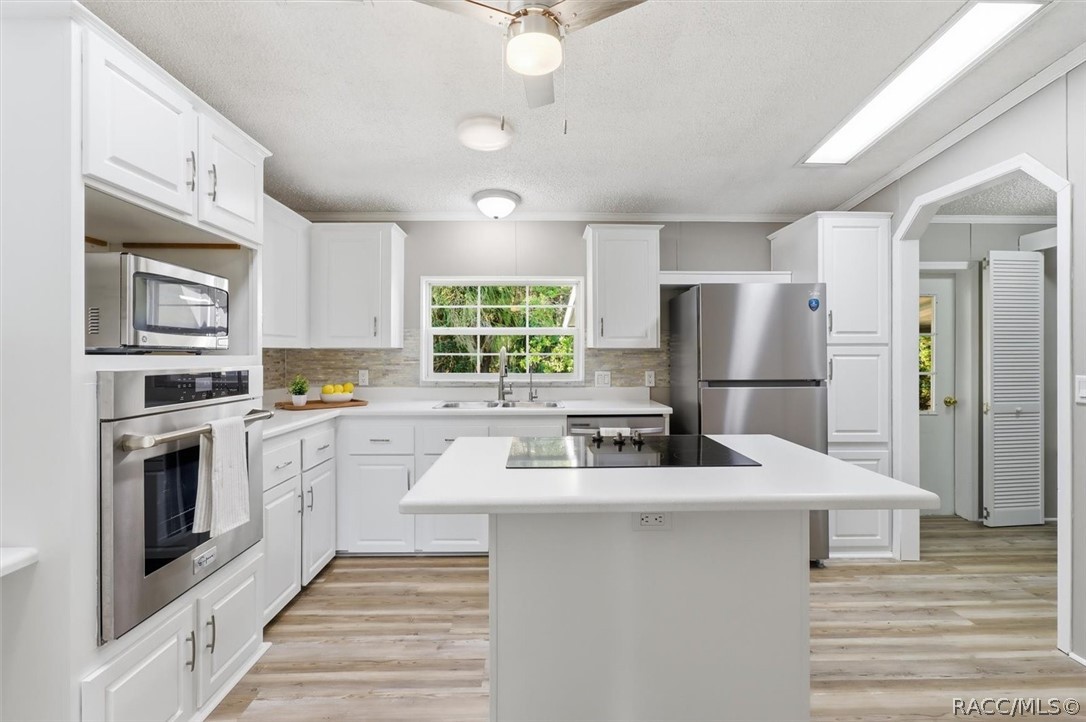 7899 W Fostoria Drive, Dunnellon, FL 34433