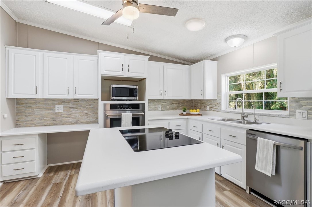 7899 W Fostoria Drive, Dunnellon, FL 34433