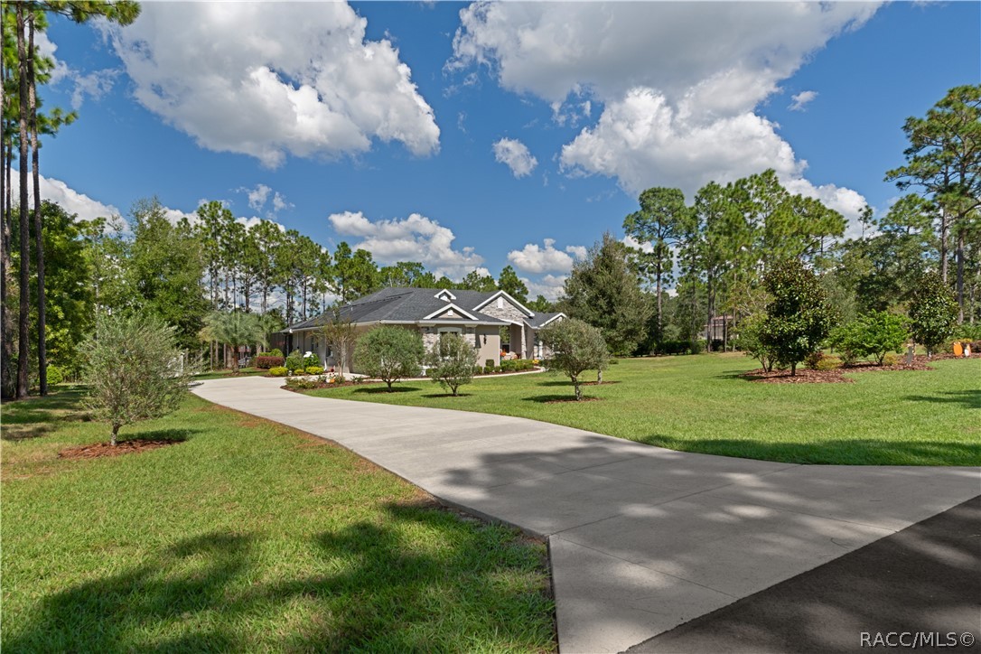 4554 N Perry Drive, Beverly Hills, FL 34465