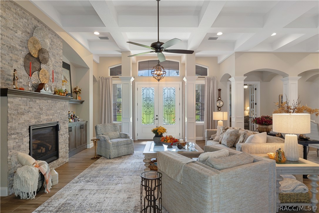 4554 N Perry Drive, Beverly Hills, FL 34465
