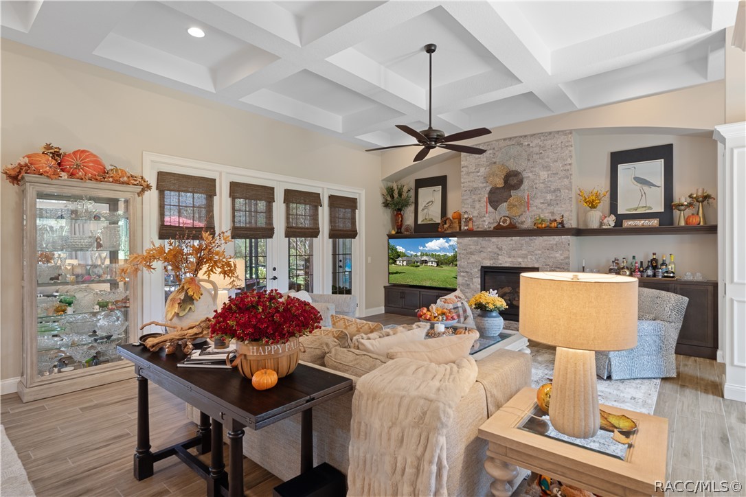 4554 N Perry Drive, Beverly Hills, FL 34465