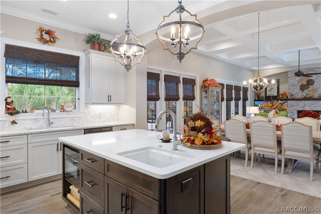 4554 N Perry Drive, Beverly Hills, FL 34465