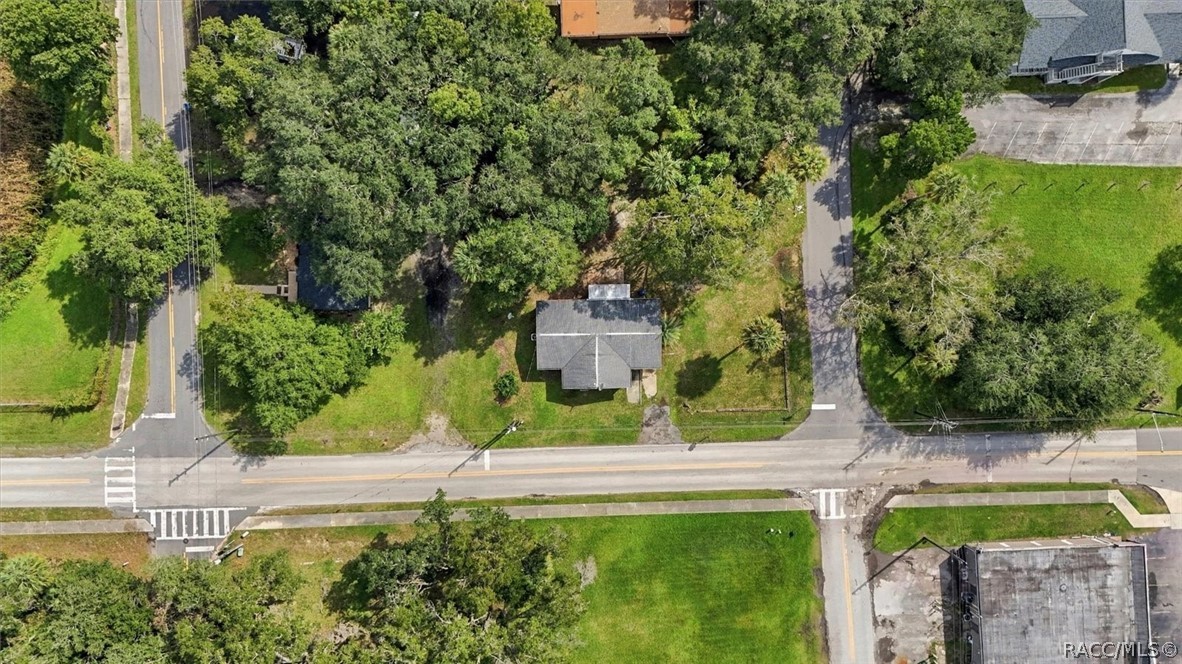 557 NE 8th Avenue, Crystal River, FL 34428