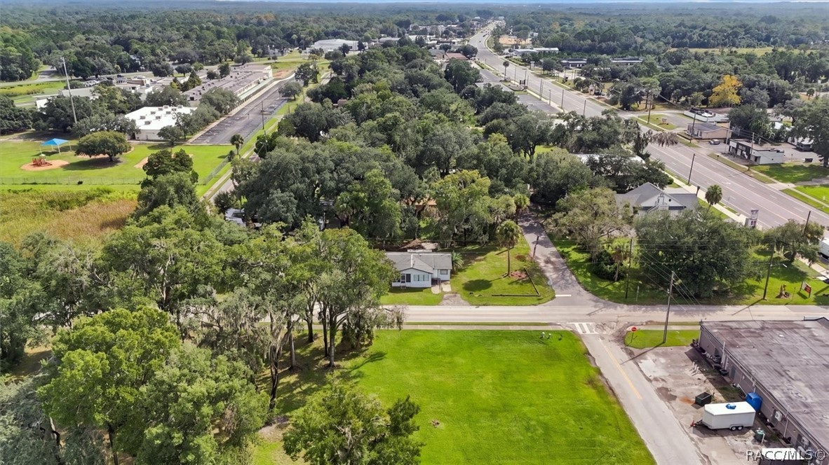 557 NE 8th Avenue, Crystal River, FL 34428