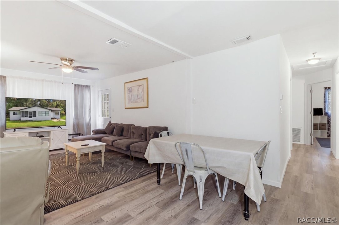 557 NE 8th Avenue, Crystal River, FL 34428