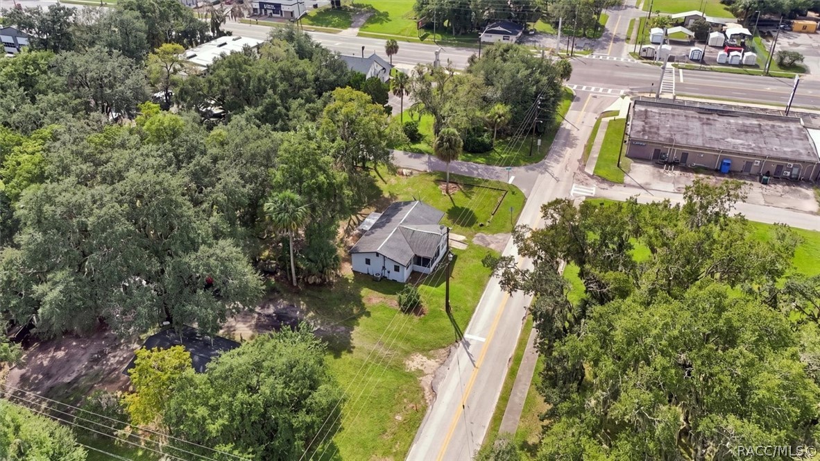 557 NE 8th Avenue, Crystal River, FL 34428