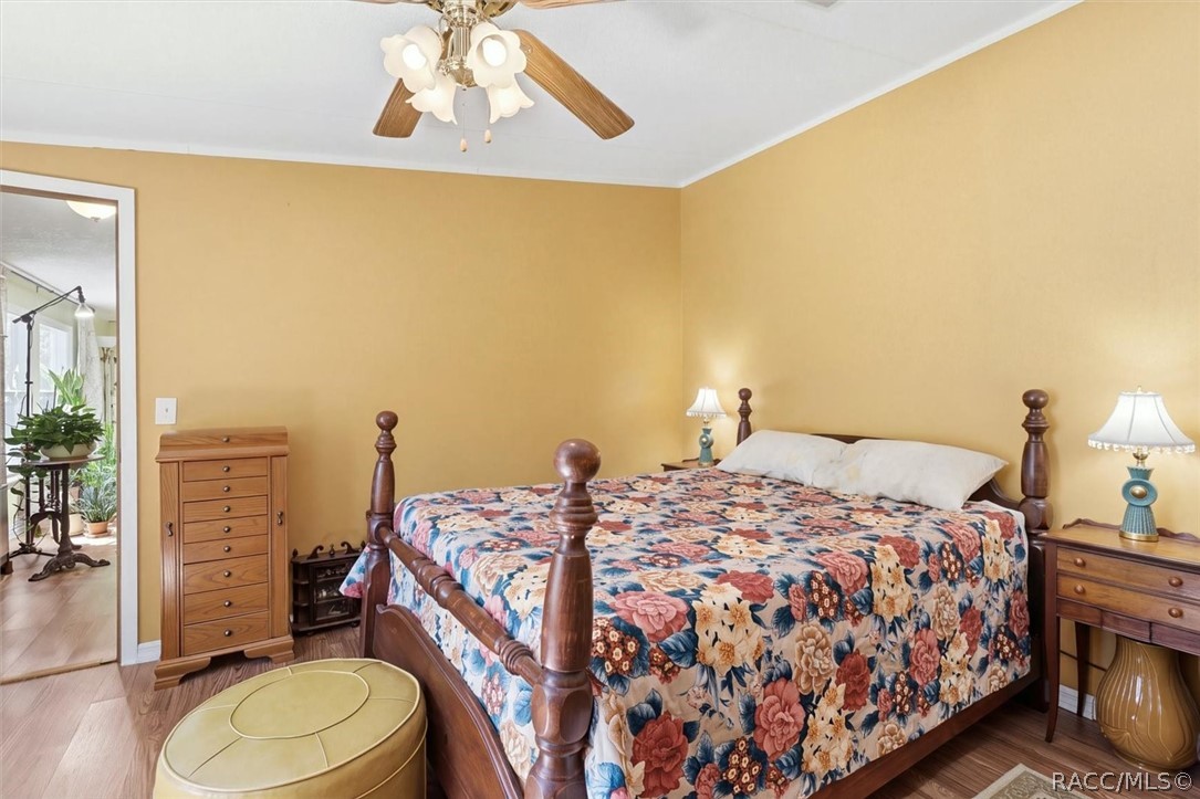 5739 W Holiday Street, Homosassa, FL 34446