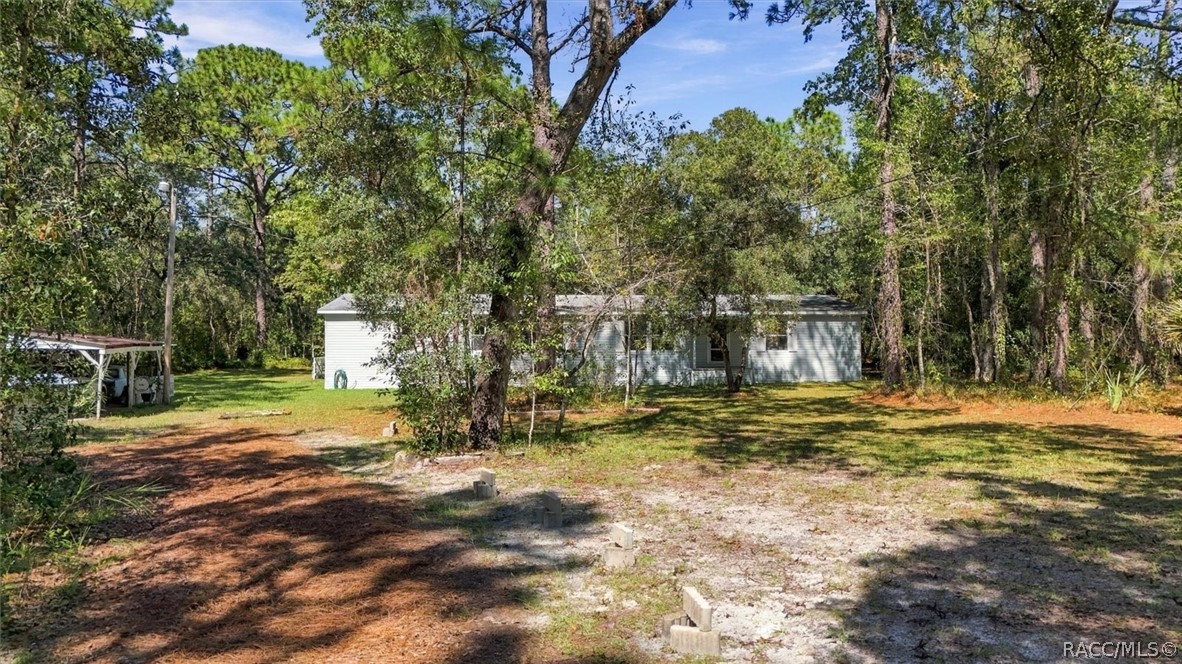 5739 W Holiday Street, Homosassa, FL 34446
