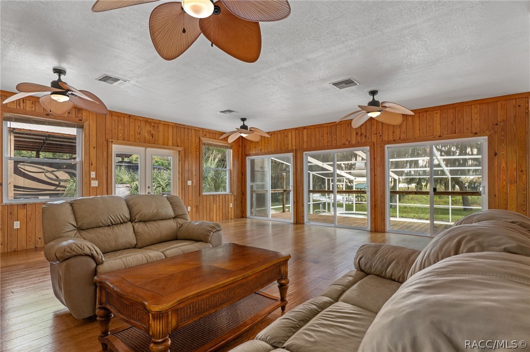 7728 E Allen Drive, Inverness, FL 34450