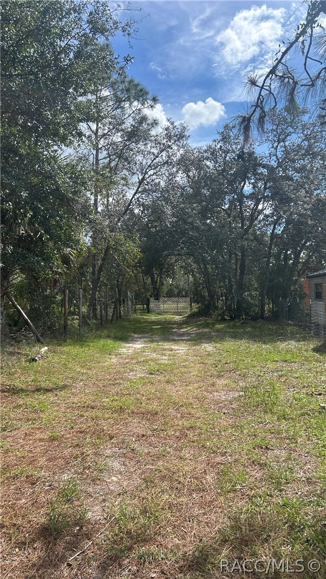 6548 W Oaklawn Street, Homosassa, FL 34446