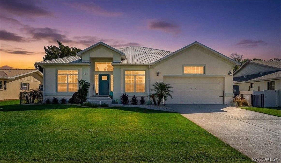 1927 SE 4th Avenue, Crystal River, FL 34429