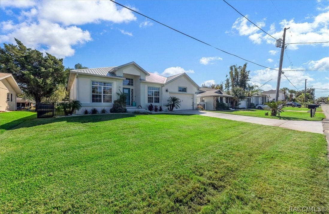 1927 SE 4th Avenue, Crystal River, FL 34429 1927 SE 4th Avenue, Crystal River, FL 34429
