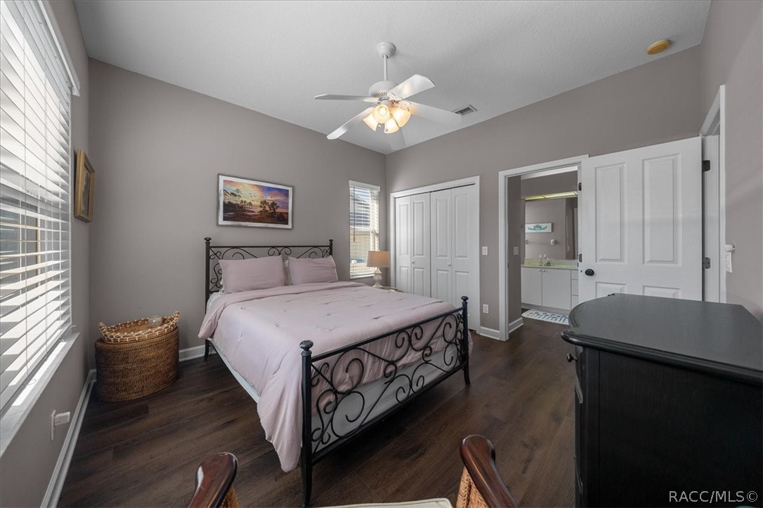 1927 SE 4th Avenue, Crystal River, FL 34429