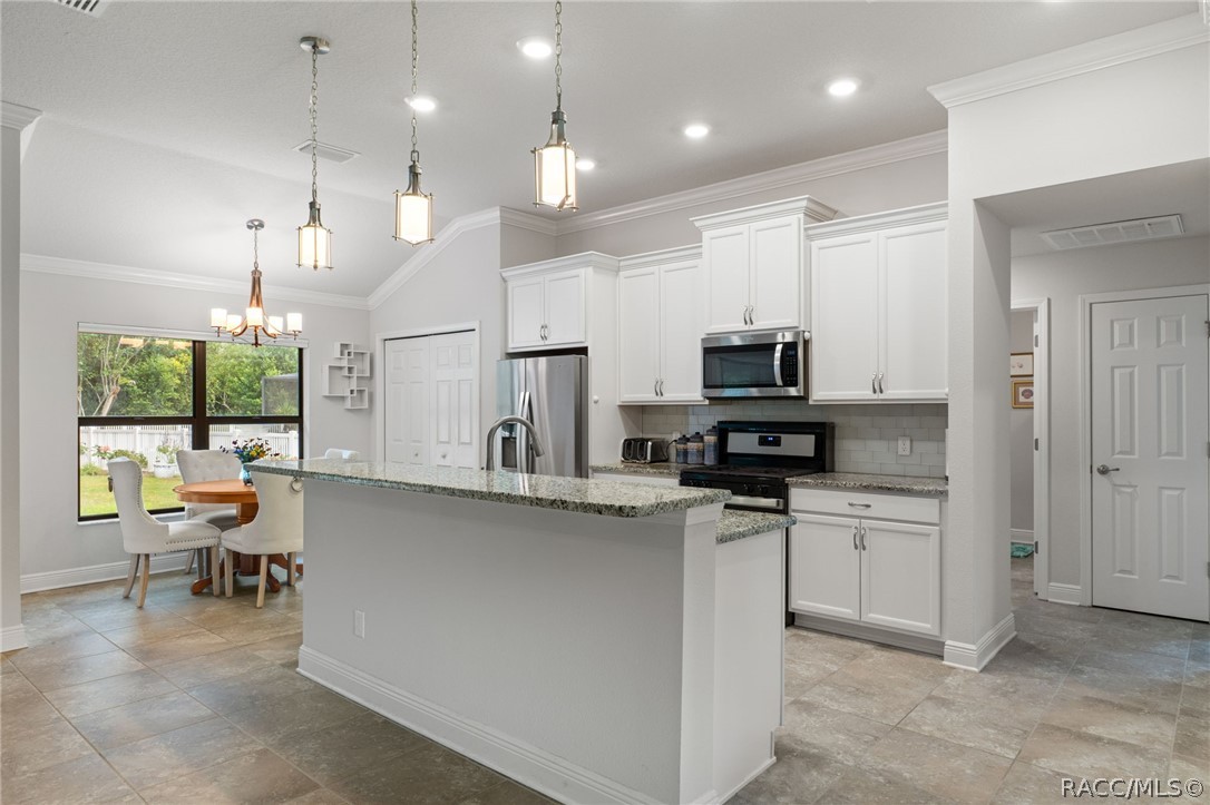 3525 N Chandler Drive, Hernando, FL 34442