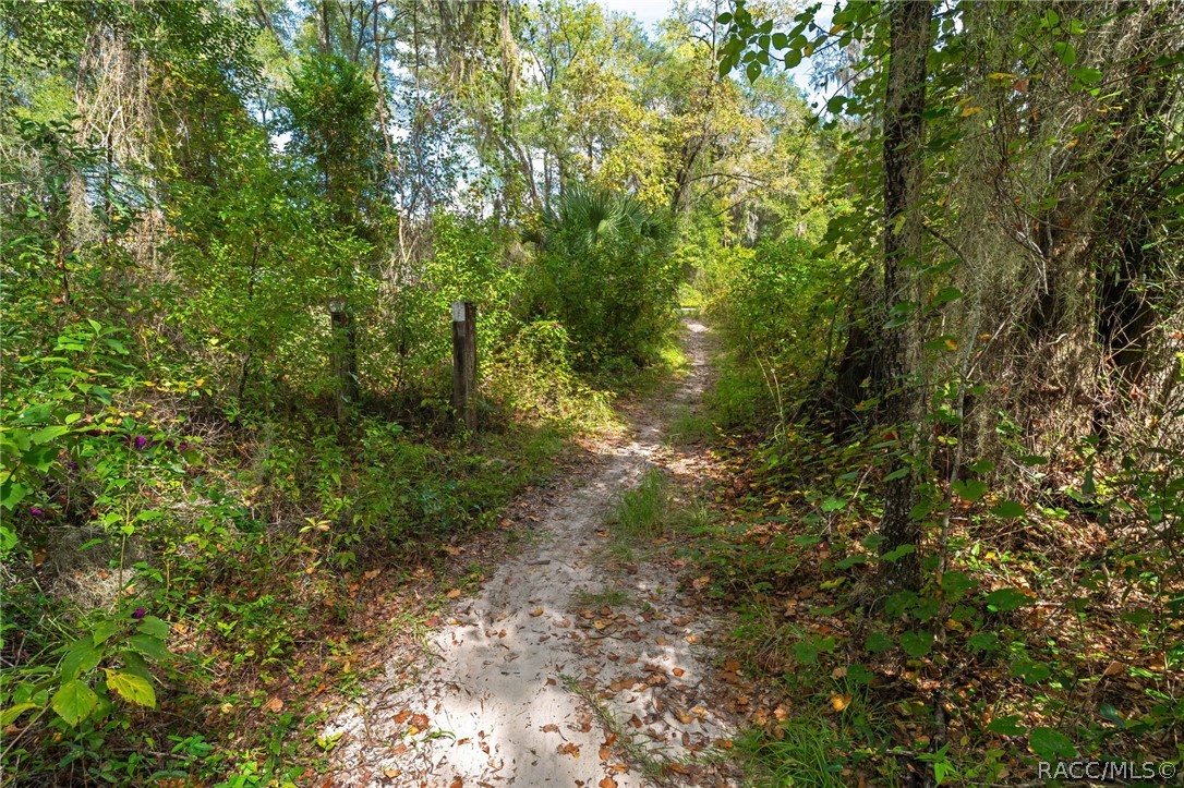Private Trail Access to Rails to Trails