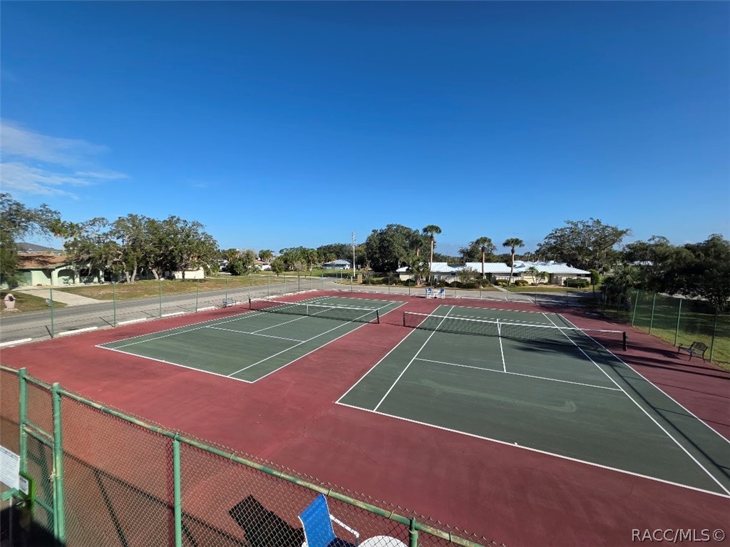 11612 W Kingfisher Court, Crystal River, FL 34429