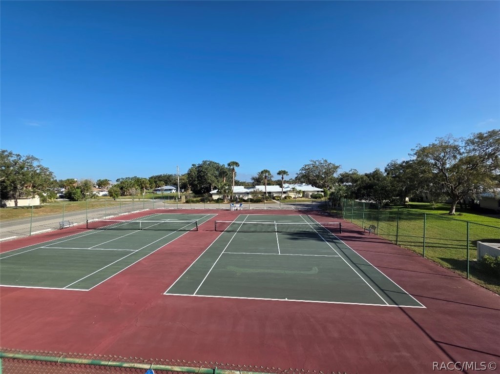 11612 W Kingfisher Court, Crystal River, FL 34429