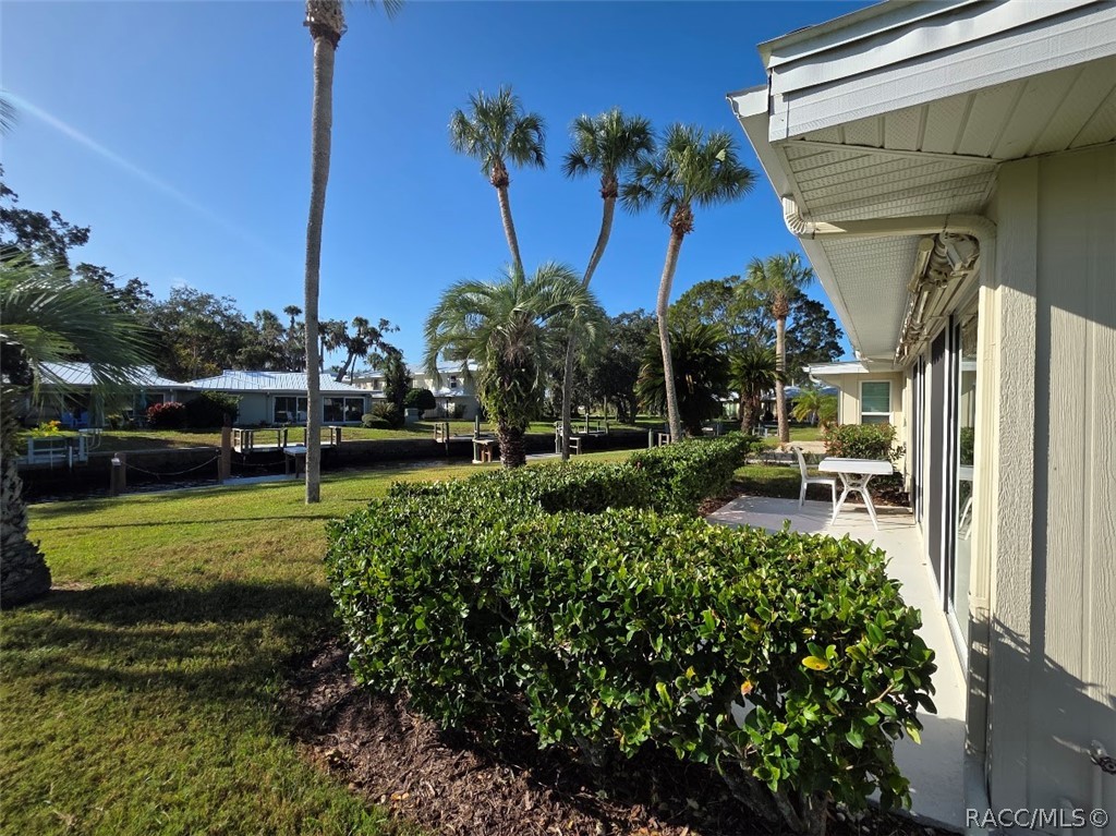 11612 W Kingfisher Court, Crystal River, FL 34429