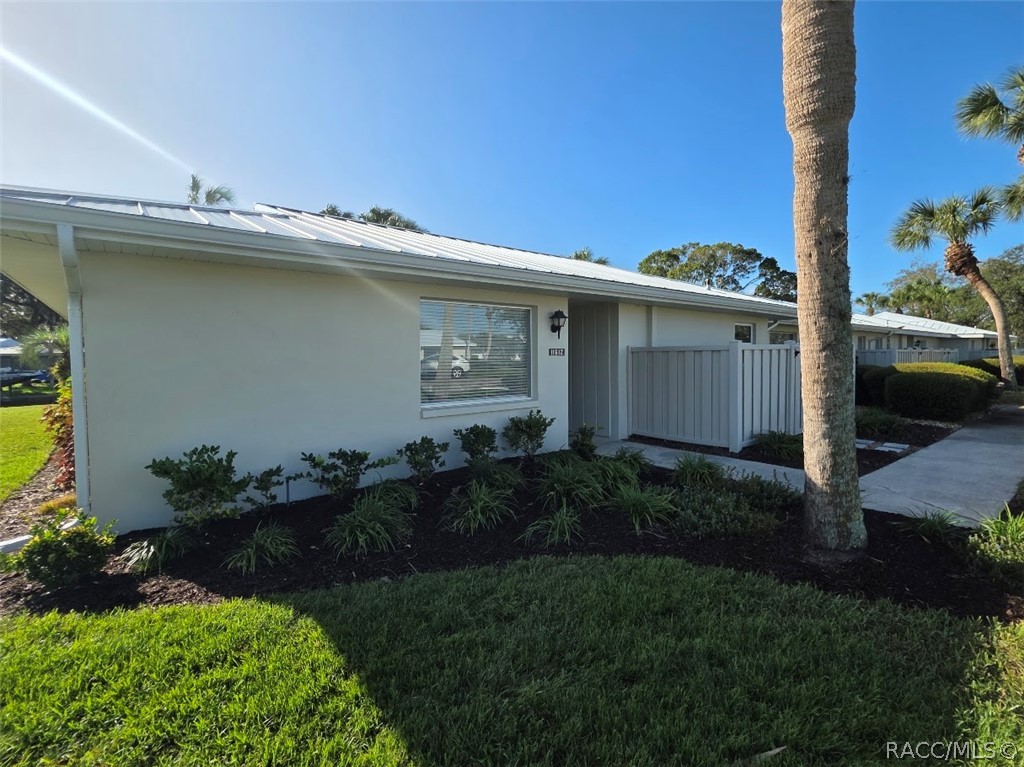 11612 W Kingfisher Court, Crystal River, FL 34429