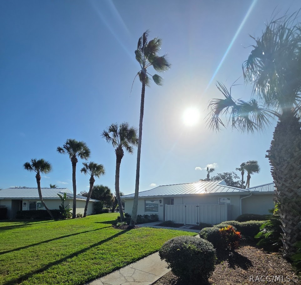 11612 W Kingfisher Court, Crystal River, FL 34429