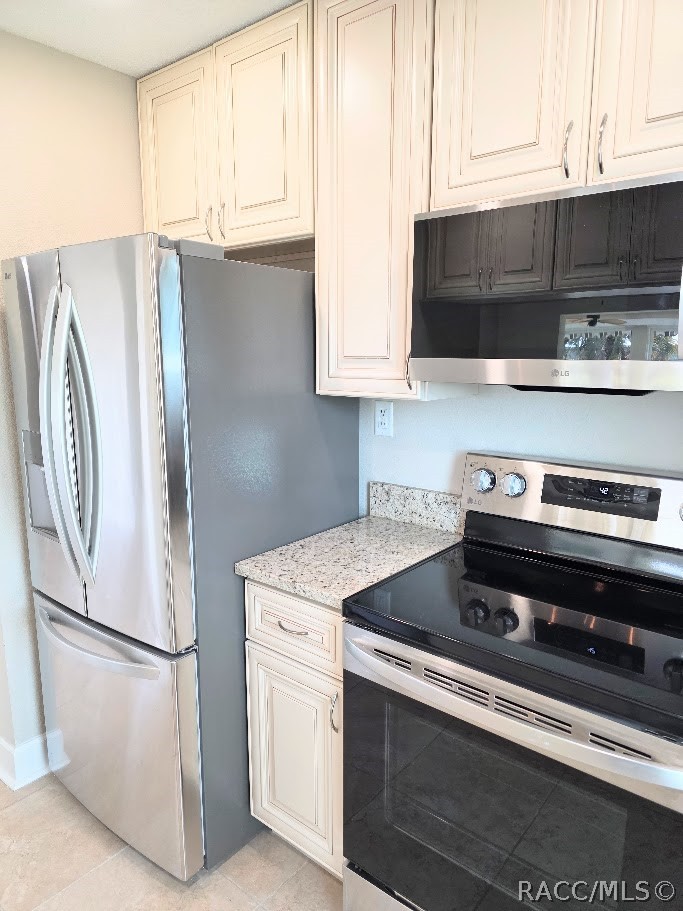 11612 W Kingfisher Court, Crystal River, FL 34429