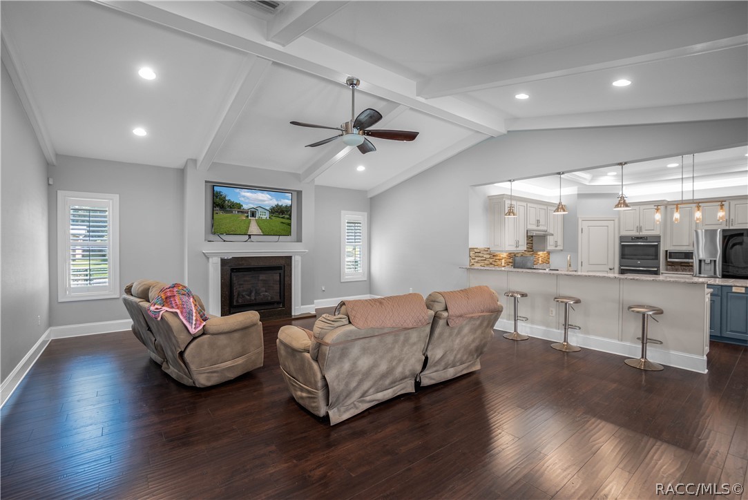 302 S Apopka Avenue, Inverness, FL 34452