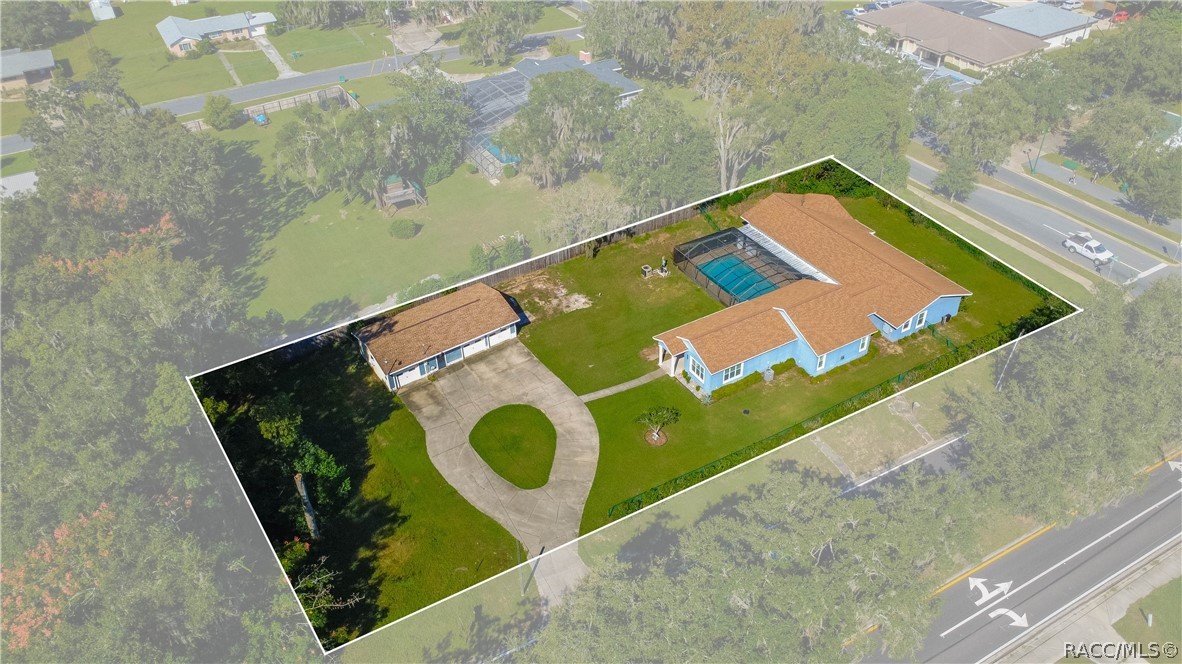 302 S Apopka Avenue, Inverness, FL 34452