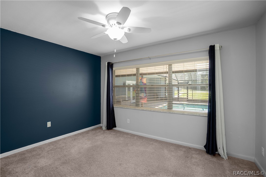 302 S Apopka Avenue, Inverness, FL 34452