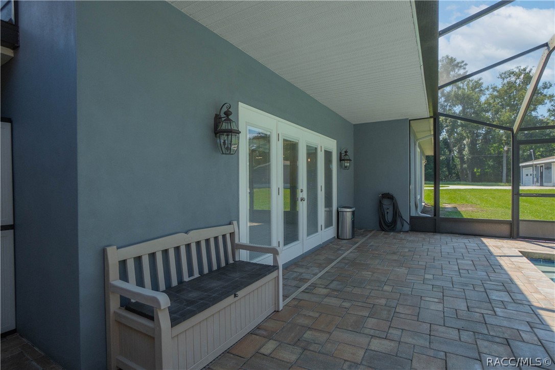 302 S Apopka Avenue, Inverness, FL 34452